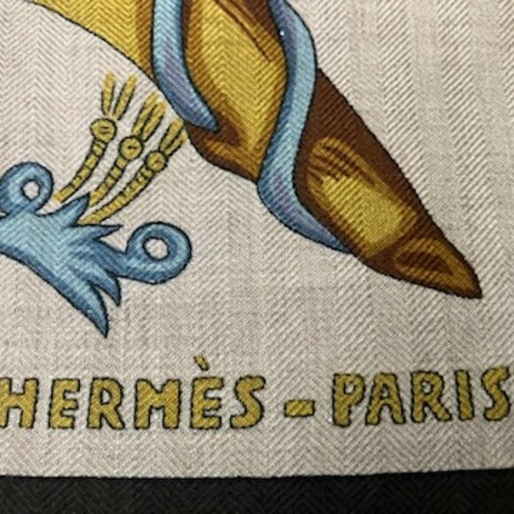 Hermes "Le Tarot" 140 cm Vintage Cashmere and Silk Shawl - Picture 3 of 10